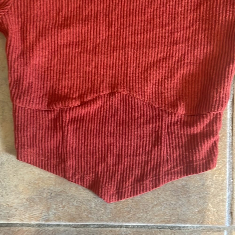 Red Crop Top - Picture 2 of 4